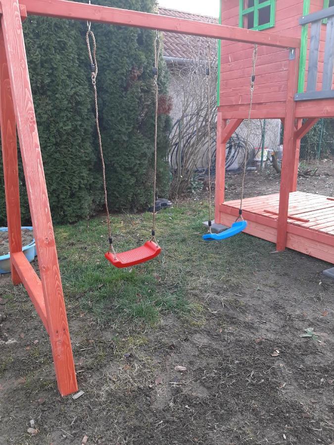 Nosztalgia Vendégház Zalaegerszeg Esterno foto