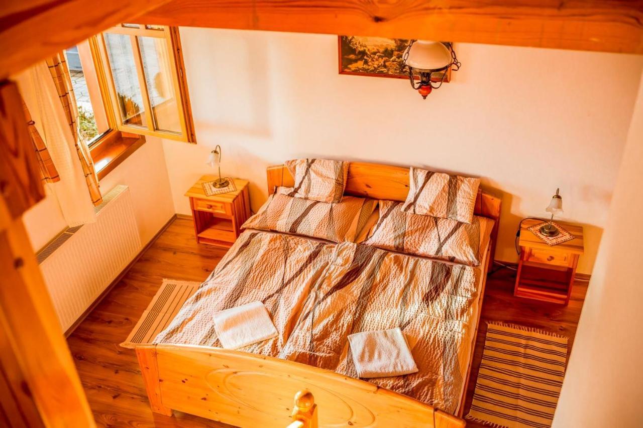 Nosztalgia Vendégház Zalaegerszeg Esterno foto